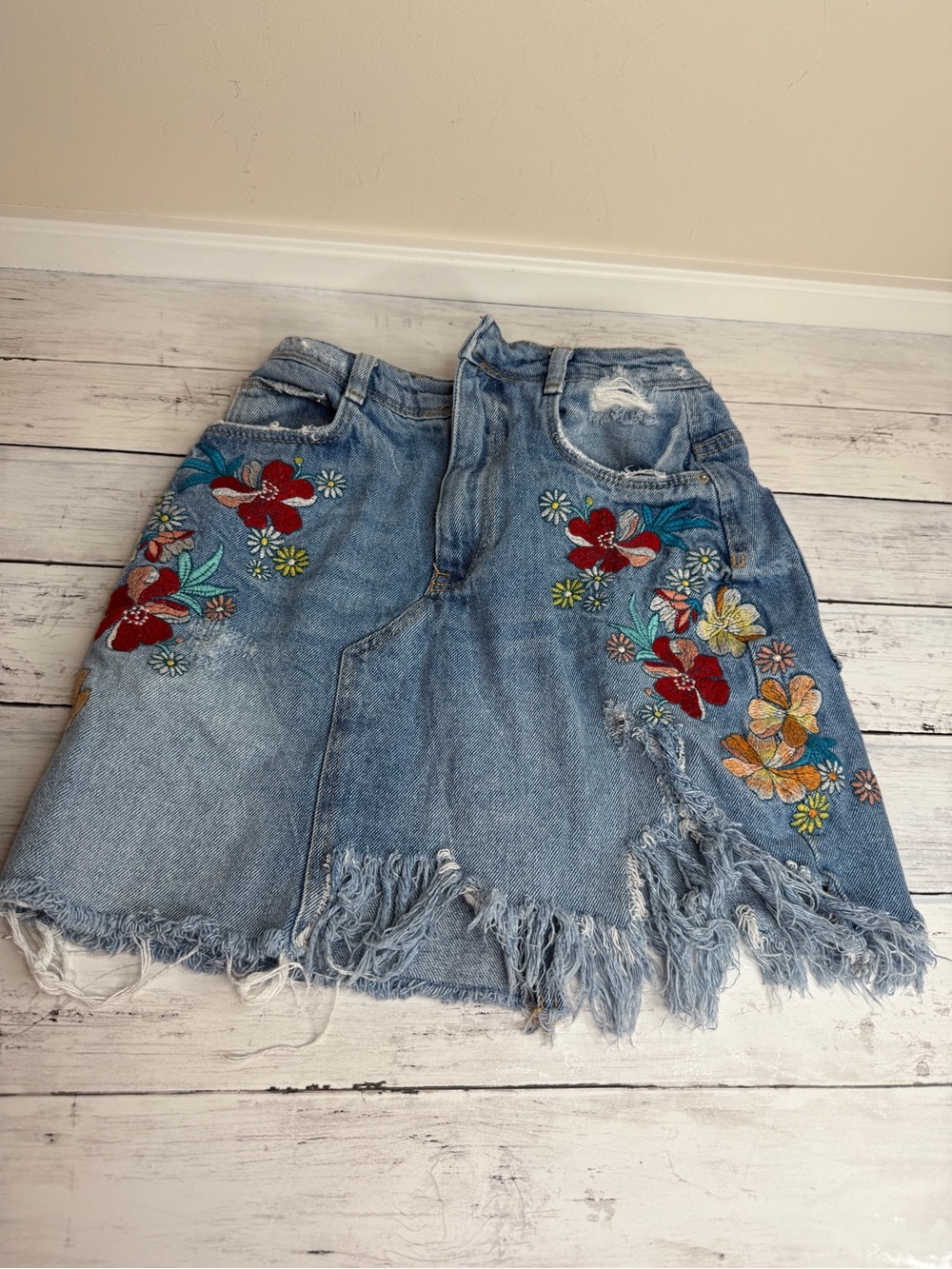 Zara Light Blue Denim Mini Skirt with Multicolor Floral Embroidery